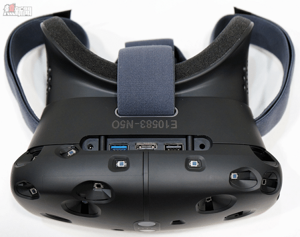 htc-vive-vr-from-top