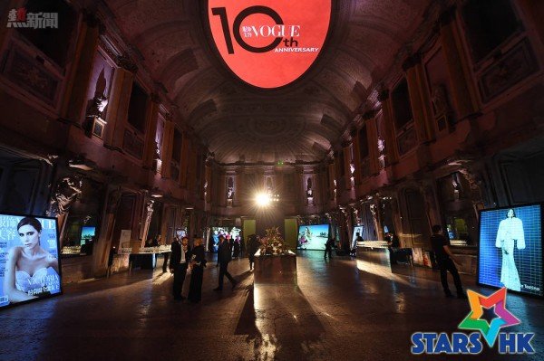 MILAN, ITALY - SEPTEMBER 28: General view during the Vogue China 10th Anniversary at Palazzo Reale on September 28, 2015 in Milan, Italy. (Photo by Venturelli/Getty Images for Vogue China)
