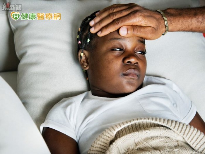 7歲男童發燒喉嚨痛　竟是可怕的猩紅熱！