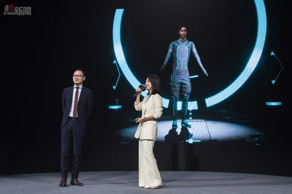 數字王國執行董事兼行政總裁謝安先生和3Glasses創始人兼行政總裁王潔女士於發布會上宣佈由數字王國打造的虛擬人「Star」擔任其新品代言人。