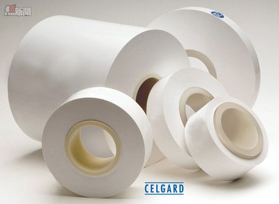 Celgard®乾式工藝有塗層和無塗層微孔膜，主要用於電動汽車、儲能系統和其他特殊應用中各種鋰離子電池的隔膜