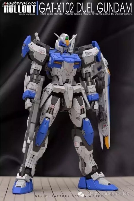 根大木秀：沒有屍裝也一樣帥氣的決鬥高達